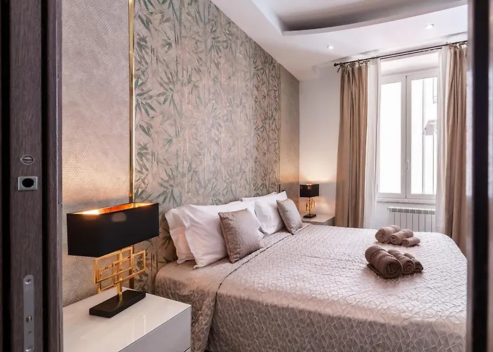 Daphne Suites