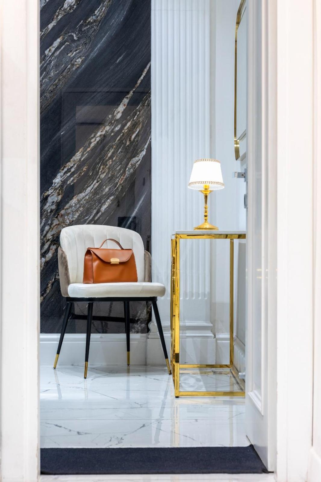 Daphne Luxury Gasthof *